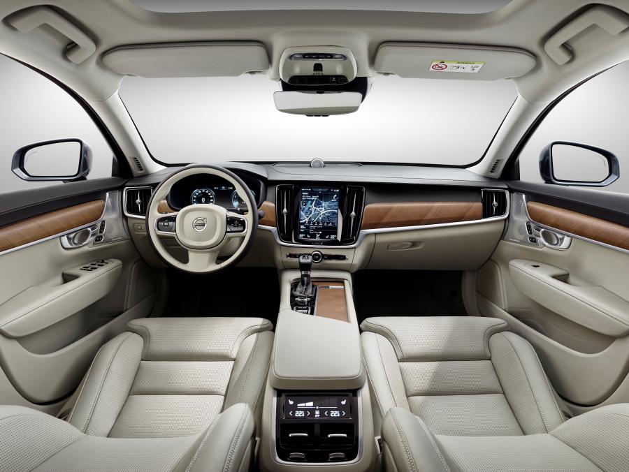  Volvo V90 T6 Inscription 2016 года  (фото 23 из 49)